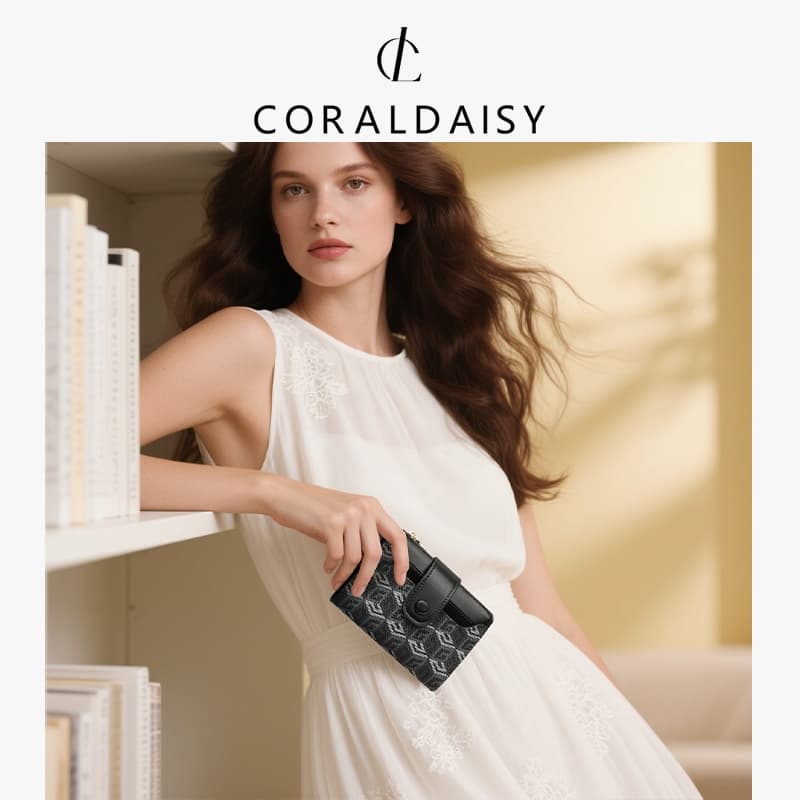 CORALDAISY สินค้าใหม่ปี 2026 กระเป๋าสตางค์แบบพับสองทบ ที่ใส่บัตรหนังสุดหรู ช่องใส่บัตรหลายช่อง รูปที่ 3