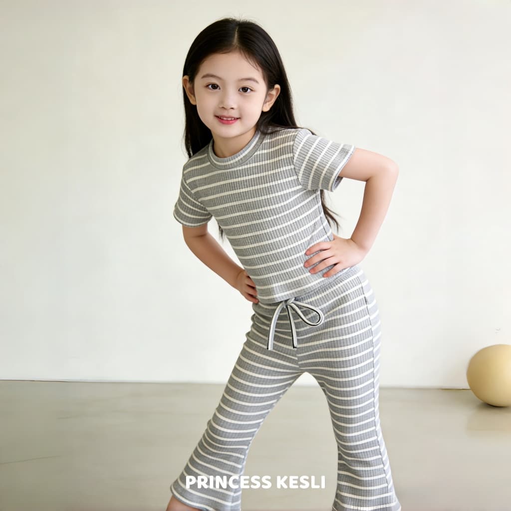 Princess Kesli เสื้อแขนสั้นกางเกงขาม้า ชุดเซ็ทเด็กผู้หญิง แฟชั่น สไตล์เกาหลี เสื้อลายเส้น สําหรับเด็กผู้หญิง 2 ชิ้น 2-12 ปี รูปที่ 7
