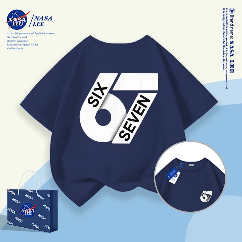 นาซ่า เสื้อผ้าเด็กสร้างสรรค์ 67 อินเทรนด์พิมพ์แขนสั้นชายหญิงฤดูร้อนหลวมทุกการแข่งขันเสื้อยืดขนาดกลางขนาดใหญ่เด็กเสื้อลําล รูปที่ 1