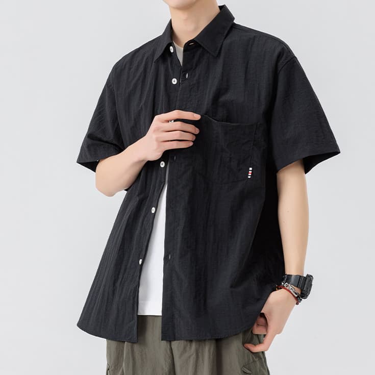เสื้อเชิ้ตแขนสั้นคอปกสำหรับผู้ชาย น้ำหนักเบา ใส่สบาย ดีไซน์คล่องตัว รูปที่ 4