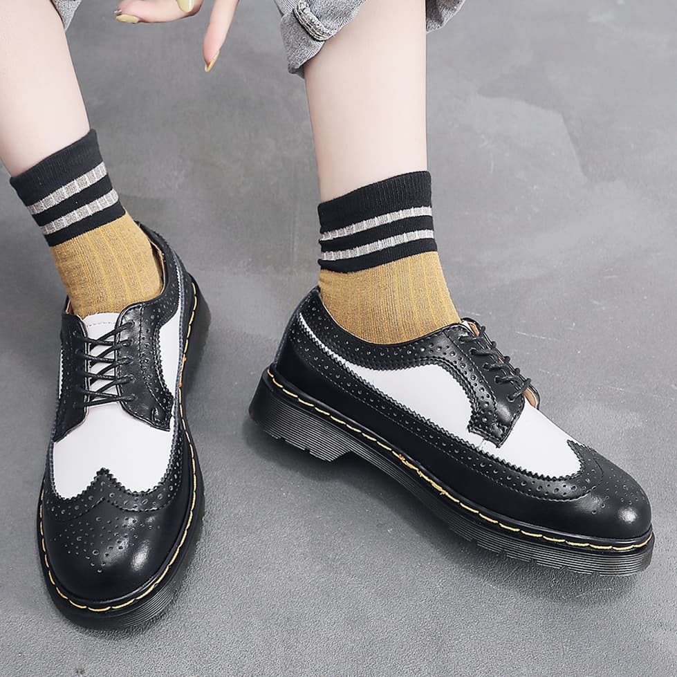 Dmartens Martins รองเท้าหนังวัว ทรงหลวม สไตล์คลาสสิก สําหรับผู้ชาย และผู้หญิง 5hed 34-46 wqcmffsp 1tja IPX9 รูปที่ 2