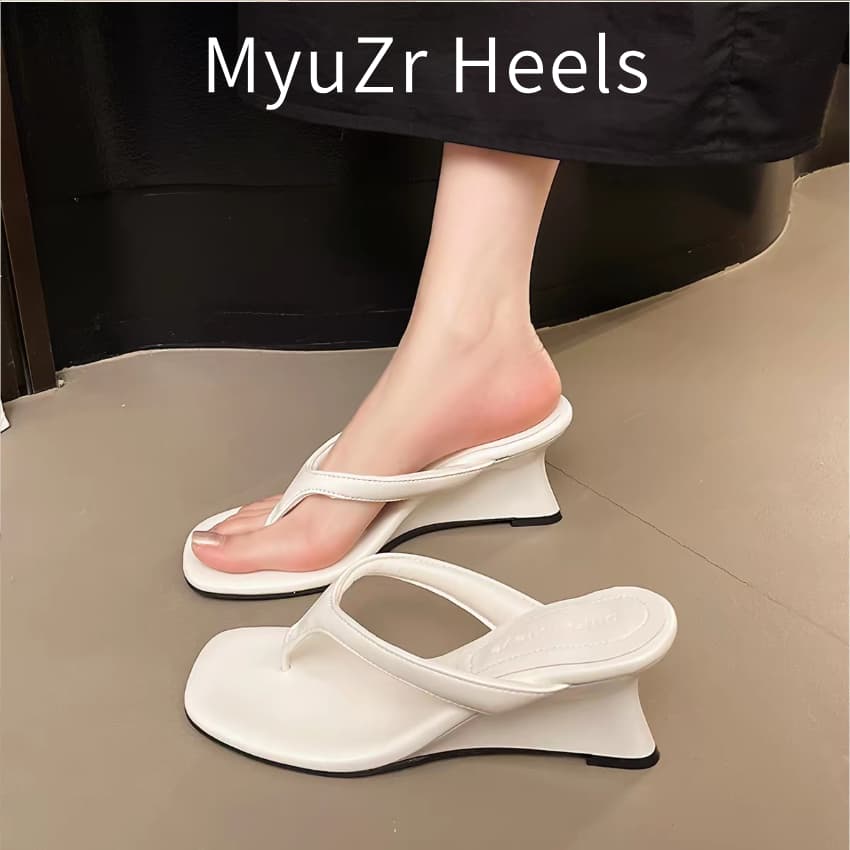 รองเท้าแตะคีบส้นเอียงแฟชั่น ส้นลาดสวยๆ ไม่กดเท้า ใส่ประจำวัน Women wedge heel slide sandals รูปที่ 1