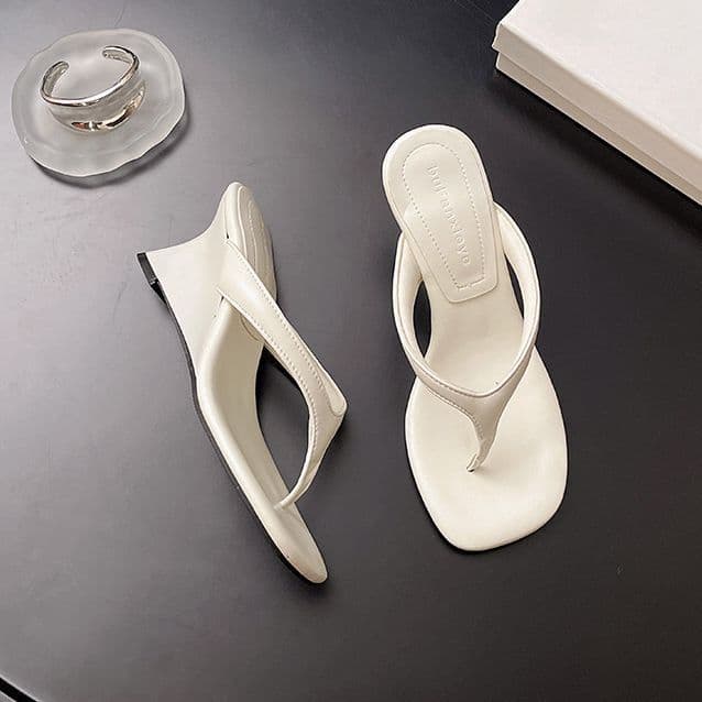 รองเท้าแตะคีบส้นเอียงแฟชั่น ส้นลาดสวยๆ ไม่กดเท้า ใส่ประจำวัน Women wedge heel slide sandals รูปที่ 4