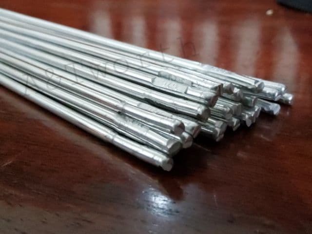 ลวดเชื่อมอลูมิเนียม 4043 ขนาด3.2mm.ใช้เชื่อมได้ทั้งแก๊สและการเชื่อม Tig การหลอมละลายต่ำ รูปที่ 2