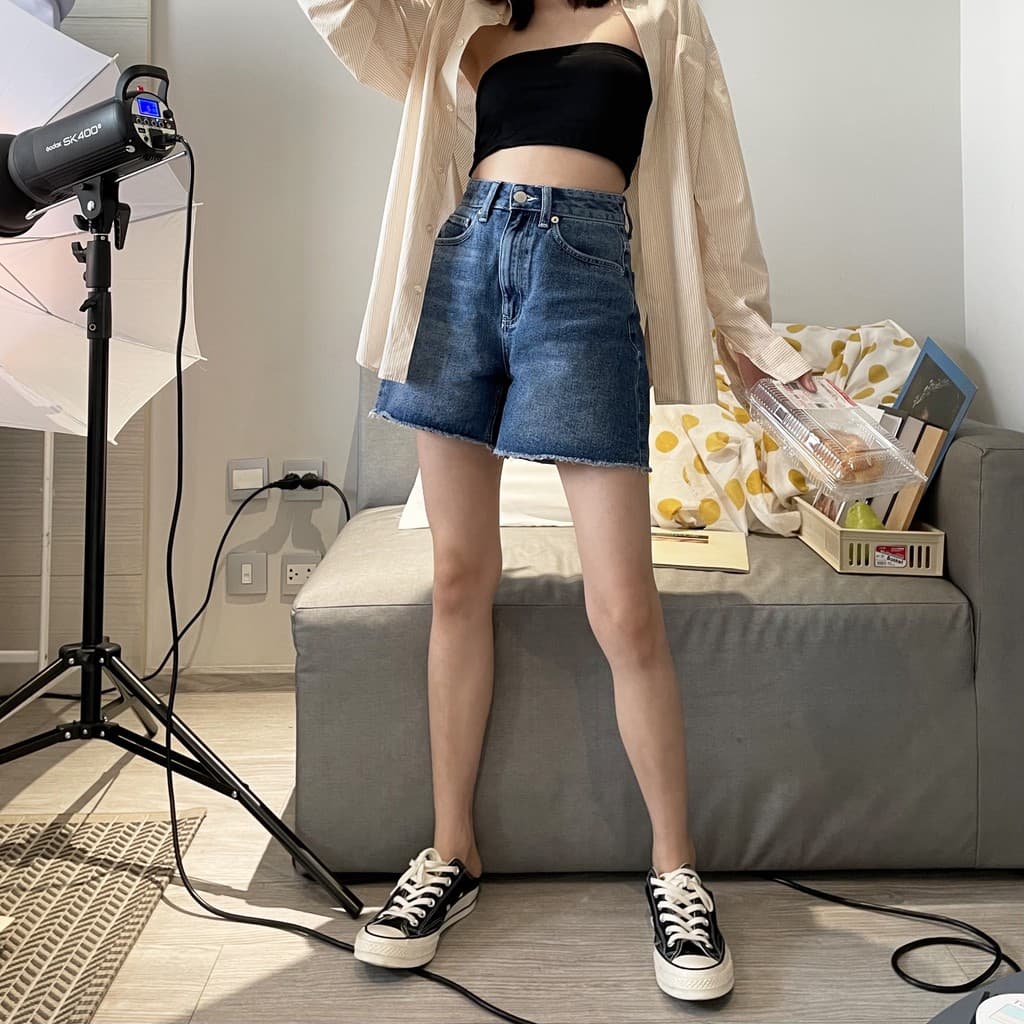 TGDA.CO - กางเกงยีนส์ขาสั้น Body girl รุ่น Olivia shorts รูปที่ 3