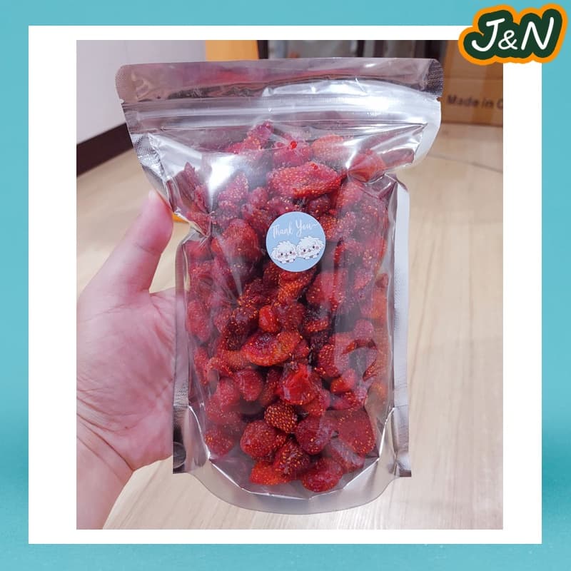 สตอเบอรี่อบแห้ง สตอเบอรี่ ไม่มีน้ำตาล Dried Strawberry ผลไม้อบแห้ง 100g./500g. รูปที่ 2