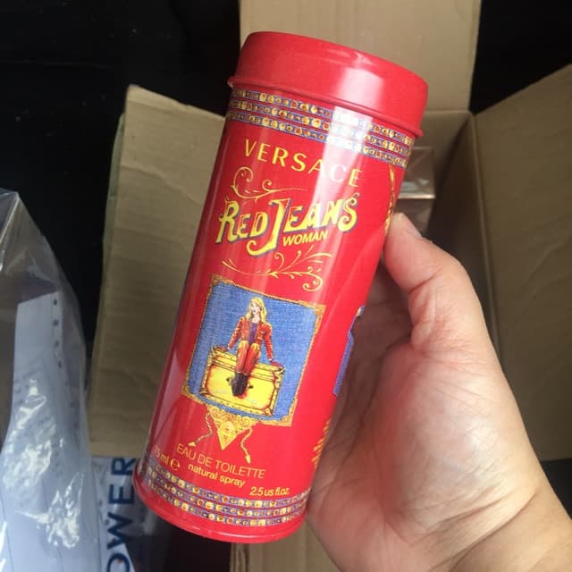 Versace Blue Jeans / Red Jeans EDT 75 ml. รูปที่ 4