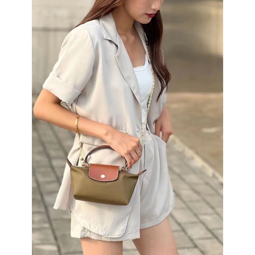 กระเป๋าแฟชั่นกระเป๋าสะพายข้างใชส์มินิสายหนัง8*6*4นิ้ว มีตัวถูกและตัวแพงมีแบบสายแยกรัดตรงสาย รูปที่ 2