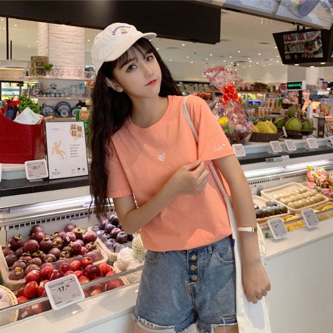 SHOP MKLเสื้อยืดแฟชั่นสตรี แขนสั้น คอกลม ปักลายหัวใจ ทรงหลวม #9117 รูปที่ 5