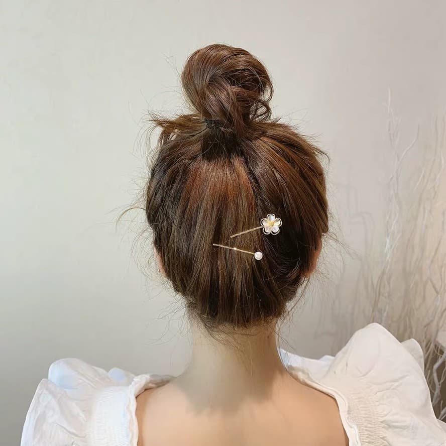 สร้อยข้อมือแฟชั่น และกิ๊บ แต่งจี้ แบบเรียบง่าย เครื่องประดับสำหรับผู้หญิง รูปที่ 5