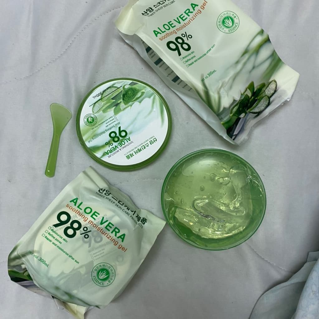 Aloe Vera Gel 98% 300g เจลว่านหางจระเข้ ชุ่มชื้น ซูทติ้ง หลังแดด สำหรับผิวแพ้ง่าย ซึมซาบไว ไม่เหนียว ลดรอยสิว รูปที่ 4