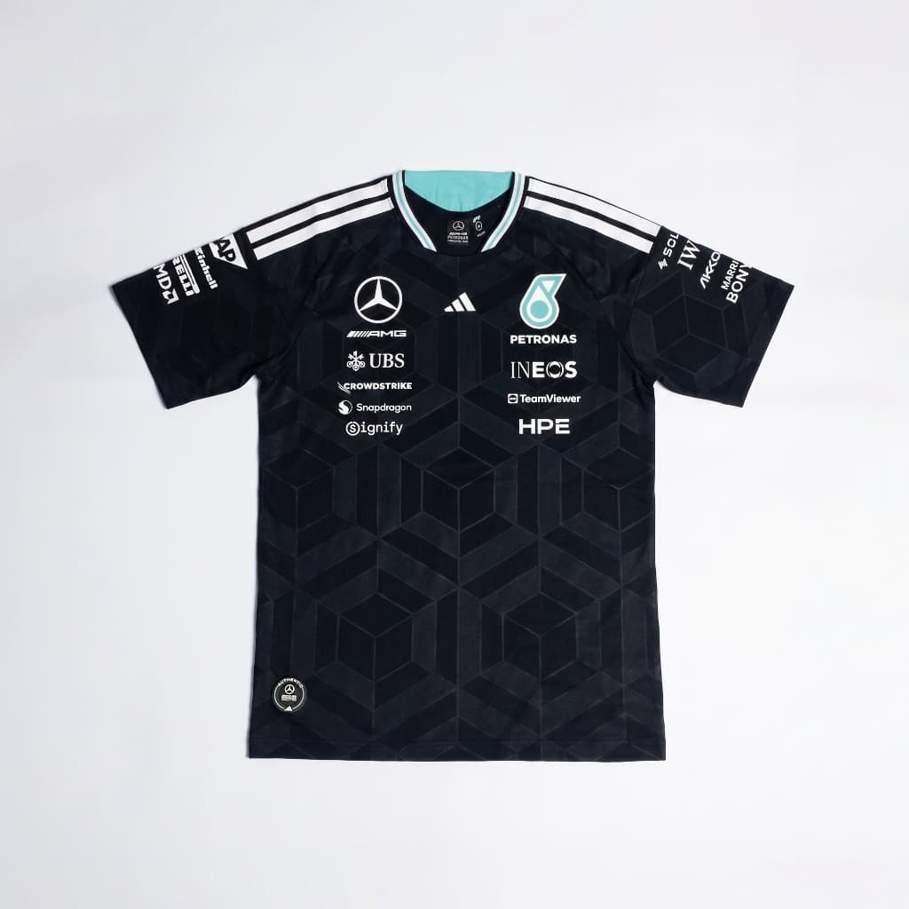 เสื้อยืดผ้าฝ้ายพรีเมี่ยม Unisex Mercedes AMG F1 2026 Team Black Formula one marcedes รูปที่ 3