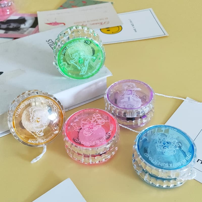 ของเล่นโยโย่เรืองแสง YOYO ลูกดิ่งโยโย่ มีไฟ สุ่มสี ของเล่นเด้งดึ่ง รูปที่ 7