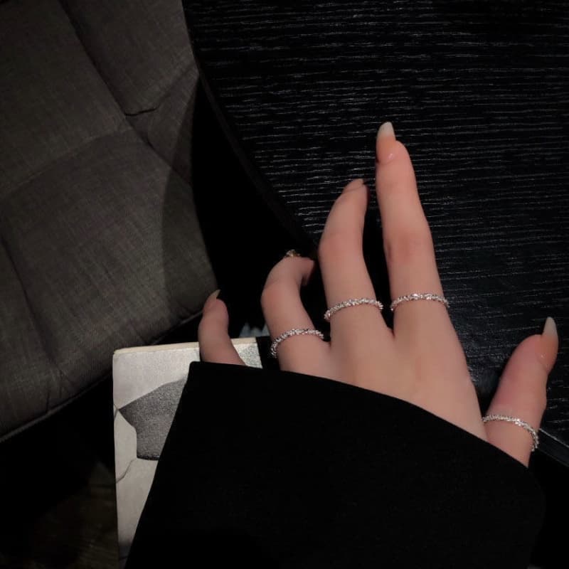Roselife แหวนนิ้วมือ ประดับเลื่อม สีเงิน 17 มม. วางซ้อนกันได้ หรูหรา สไตล์เกาหลี เครื่องประดับ สําหรับผู้หญิง รูปที่ 7
