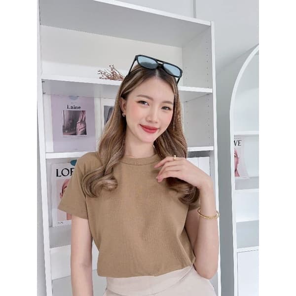 WARA เสื้อยืด คอกลม กุ๊นคอ แขนสั้น ผ้า Cotton spandex รูปที่ 2