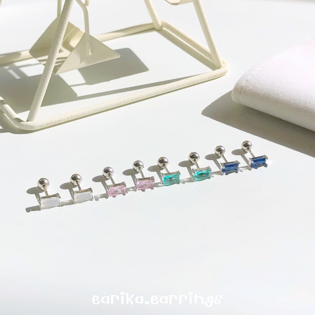 earika.earrings - gem square piercing จิวหูเงินแท้จี้เพชรทรงสี่เหลี่ยม เหมาะสำหรับคนแพ้ง่าย รูปที่ 2