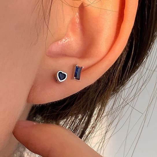 earika.earrings - gem square piercing จิวหูเงินแท้จี้เพชรทรงสี่เหลี่ยม เหมาะสำหรับคนแพ้ง่าย รูปที่ 5
