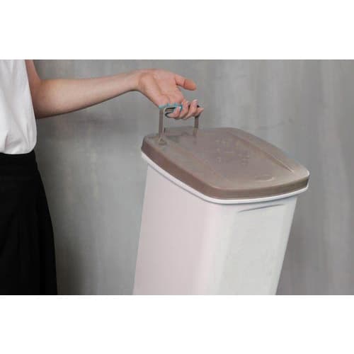 Micronware รุ่น 5667 ถังขยะแบบเท้าเหยียบ Dust Bin ความจุ 11 ลิตร ปราศจากสารก่อมะเร็ง - ไม่มีถังที่ 2 ด้านใน สีเทา / ครีม รูปที่ 7
