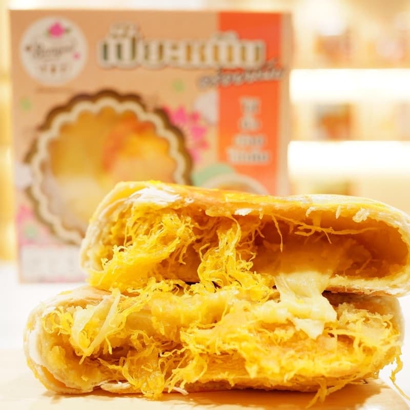 เปี๊ยะหนึบ อร่อยหนับ หวานน้อย อร่อยนาน นุ่มหนึบถึงใจไส้ทะลัก สูตรหวานกำลังดี มีให้เลือก3 ไส้ มีไข่แดง5ใบ นน.500กรัม รูปที่ 4