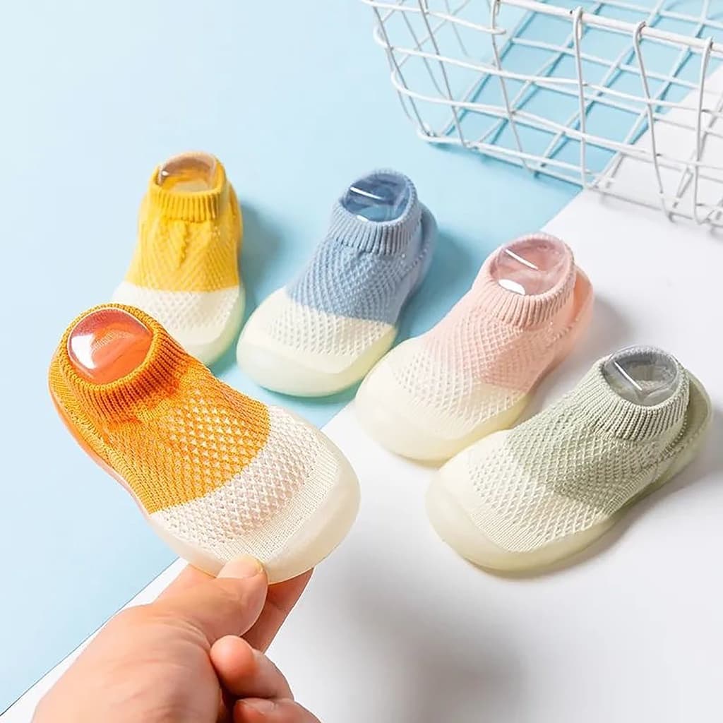 รองเท้าเด็กหัดเดิน รองเท้าเด็ก ตาข่าย พื้นยาง รุ่นระบายอากาศได้ดี Size 11.5-13.5 cm รูปที่ 2