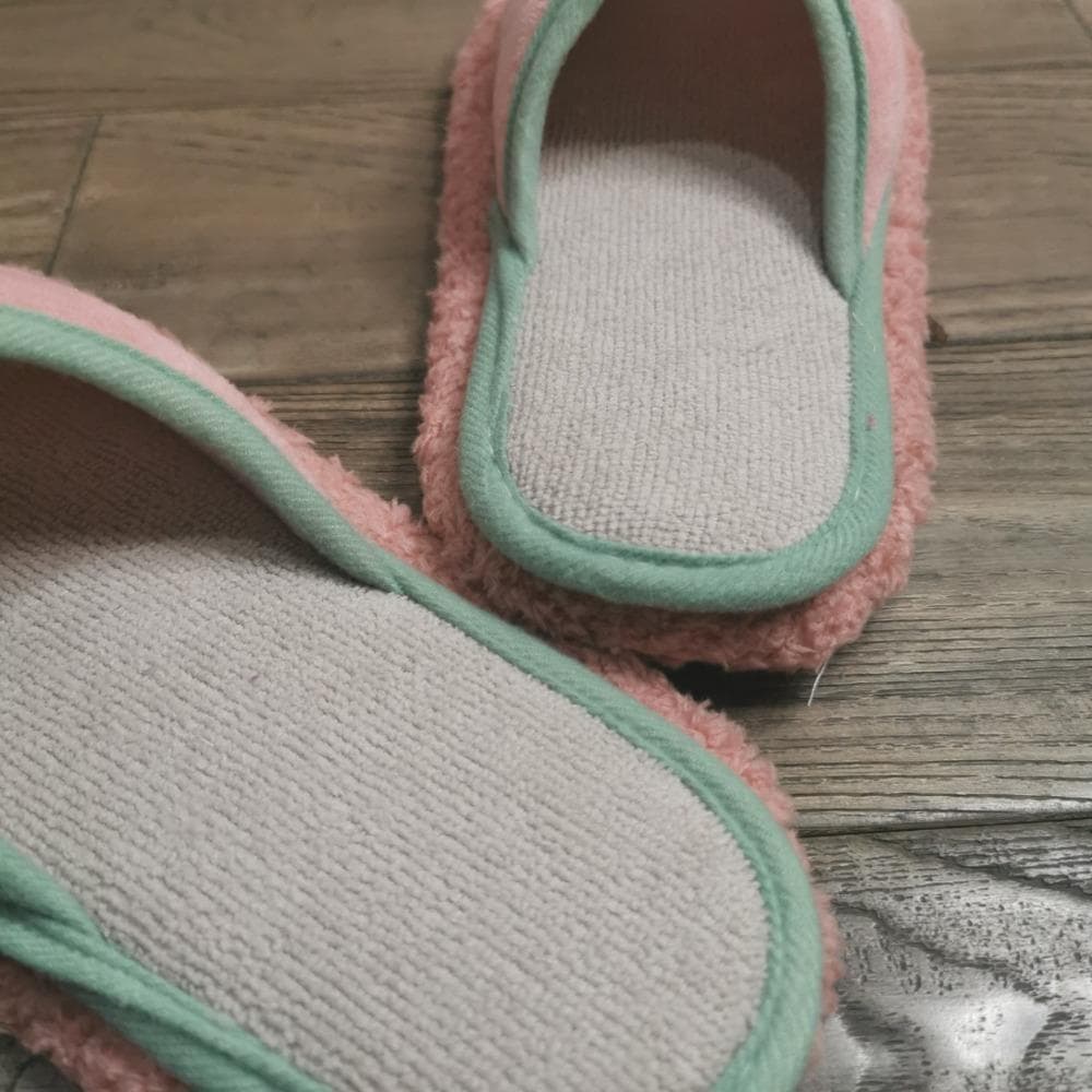 POLI Microfibre Mop Slipper: รองเท้าแตะสำหรับทำความสะอาดและกำจัดฝุ่นอย่างง่าย รูปที่ 5