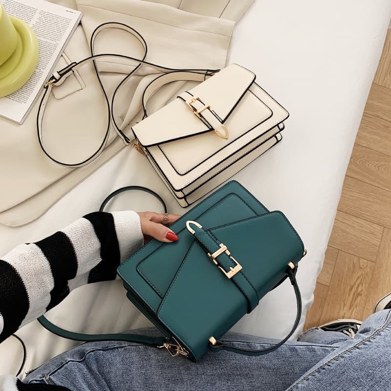 กระเป๋าถือ กระเป๋าสะพาย crossbody หนัง PU พรีเมี่ยม สวยหรู รูปที่ 4