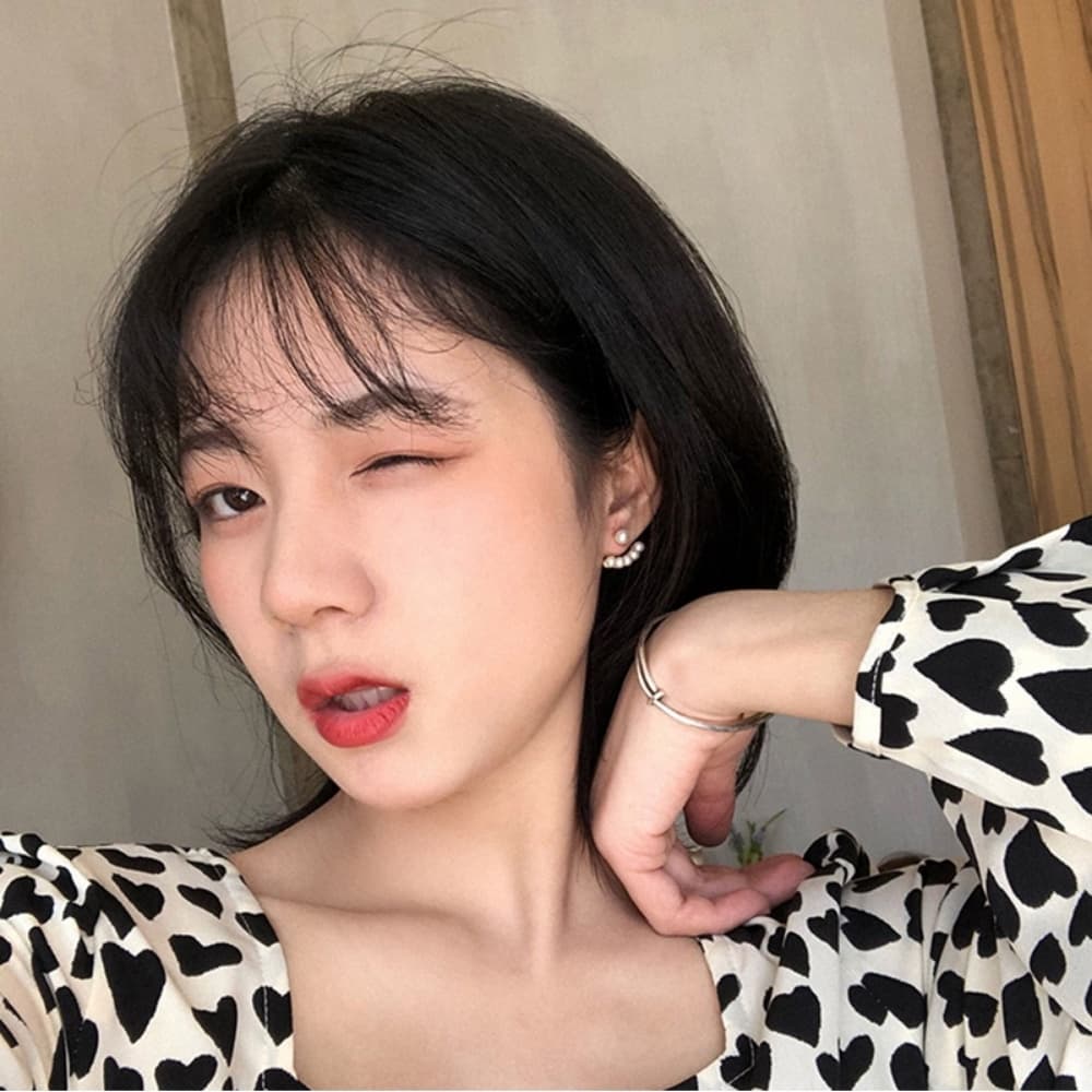A HELLO GIRL ใหม่ ต่างหูสตั๊ด ประดับมุกจําลอง ขนาดเล็ก หรูหรา สไตล์เกาหลี แฟชั่นสําหรับผู้หญิง รูปที่ 5