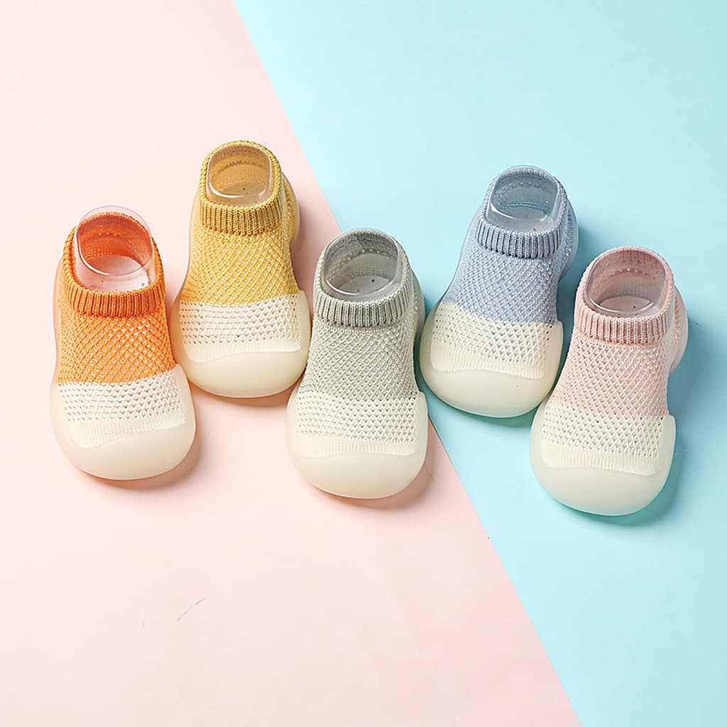 รองเท้าเด็กหัดเดิน รองเท้าเด็ก ตาข่าย พื้นยาง รุ่นระบายอากาศได้ดี Size 11.5-13.5 cm รูปที่ 4