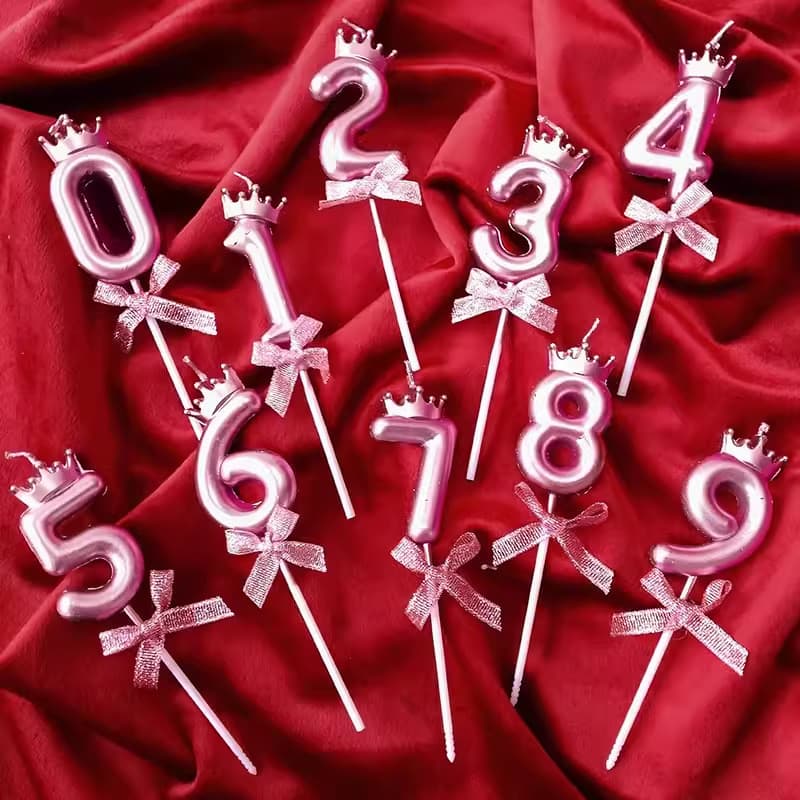 12แท่ง ขายส่ง! จัดส่งเร็วสุด! เทียนวันเกิดมงกุฎโบว์ ตัวเลข 0-9 สีทองแชมเปญ ราคาส่งเริ่มต้น 1 ชิ้น รูปที่ 3