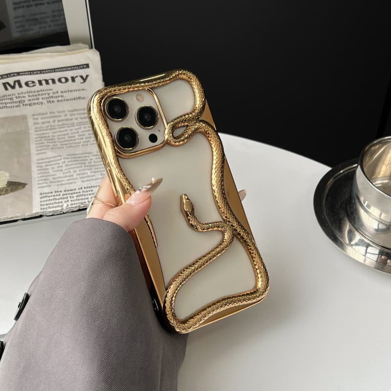 3d hollowed out เคสโทรศัพท์สีทองรูปงูสําหรับ iPhone 11 12 13 14 15 16 Pro Max Plus ปลอก Simple anti fall ปกอ่อนสําหรับ iPhone16Promax กรณี รูปที่ 3