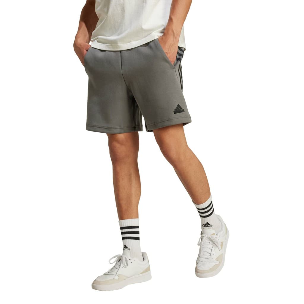adidas ไลฟ์สไตล์ กางเกงขาสั้น Future Icons 3-Stripes ผู้ชาย สีเทา IW8542 รูปที่ 4
