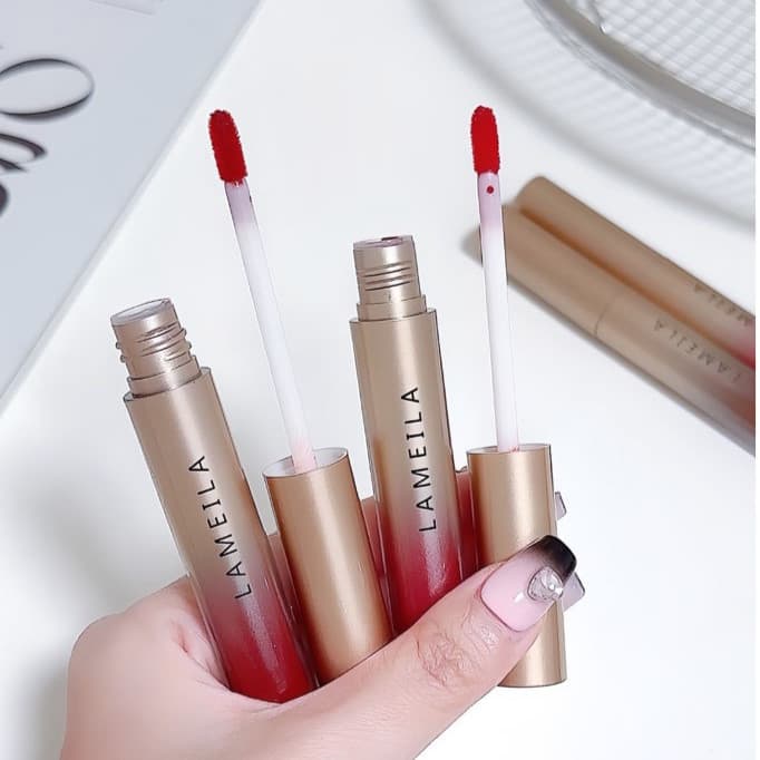 V-shop :ลิปสติก-มี 6 สี ลิปทินท์ไม่ติดแมส เนื้อแมตต์ เนื้อแมตต์กํามะหยี่ ลิปลิปเนื้อเวลเวท มีหลายสีให้เลือก "C612" รูปที่ 7