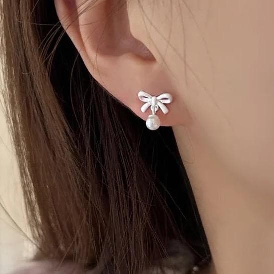 Jinjoo ต่างหูโบว์ รุ่น Dainty Bow Pearls ดีไซน์น่ารักสดใส ลุคคุณหนู รหัส A45 รูปที่ 8
