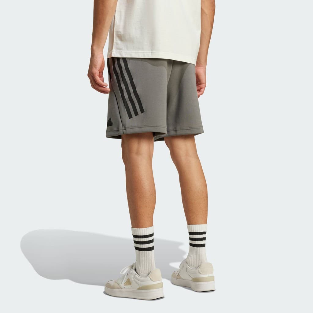 adidas ไลฟ์สไตล์ กางเกงขาสั้น Future Icons 3-Stripes ผู้ชาย สีเทา IW8542 รูปที่ 2
