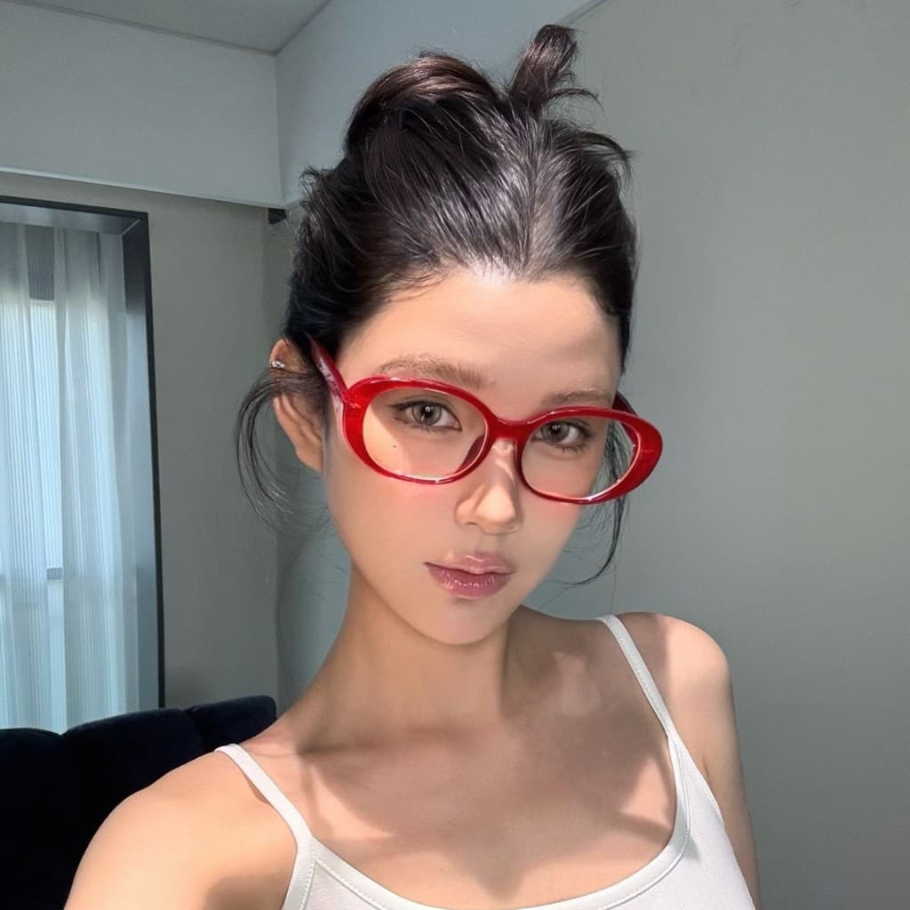 Retro สีแดงรูปไข่กรอบแว่นตาผู้หญิงผู้ชาย Anti bBlue Light แว่นตา รูปที่ 1