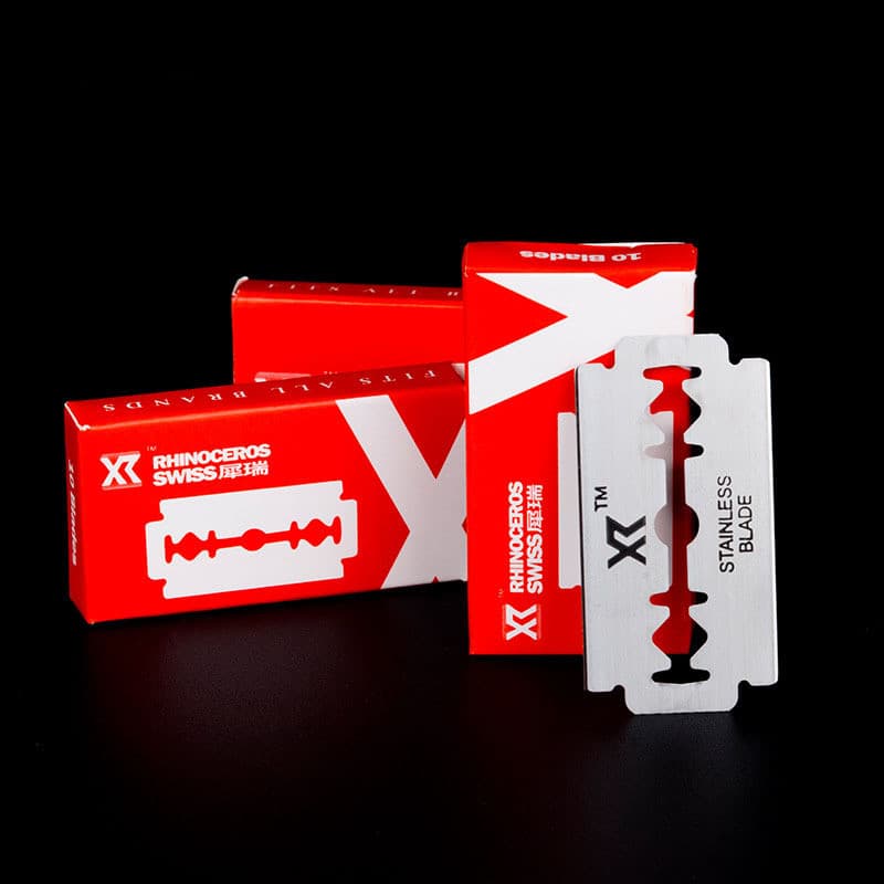 100 ใบ Stainless Blade ใบมีดโกน 2คม 1 กล่อง กลิเตอร์ ใบมีดโกน คมสองด้าน 100ใบในกล่อง สำหรับช่างตัดผมมืออาชีพ รูปที่ 3