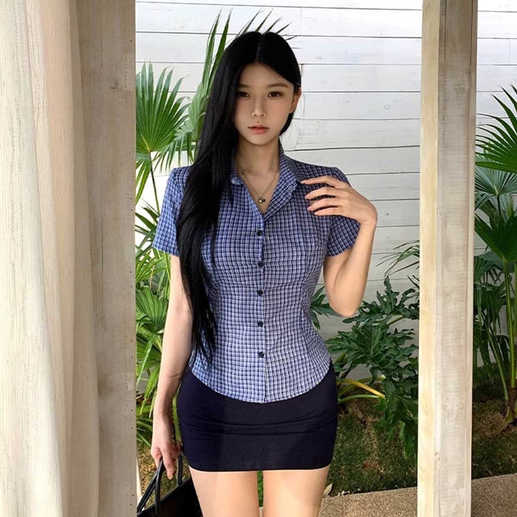 เสื้อเชิ้ตหญิงลายตาราง เอวเข้ารูป ดูดีทุกมุม รูปที่ 2
