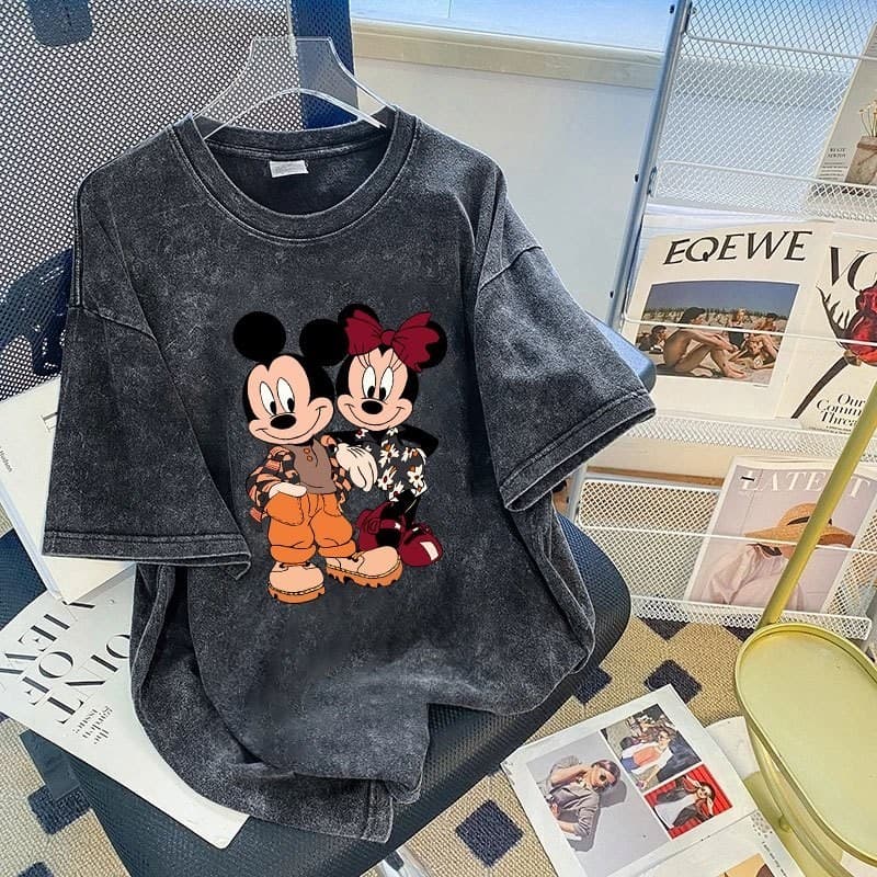 Fanfei เสื้อยืดสีดำพิมพ์ลายการ์ตูน เสื้อเชิ้ตผู้ชาย เสื้อยืด oversize รูปที่ 2