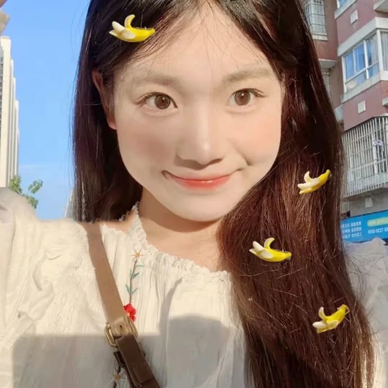 กิ๊บติดผมจําลอง รูปกล้วยน่ารัก แบบสร้างสรรค์ สําหรับนักเรียนหญิง รูปที่ 2