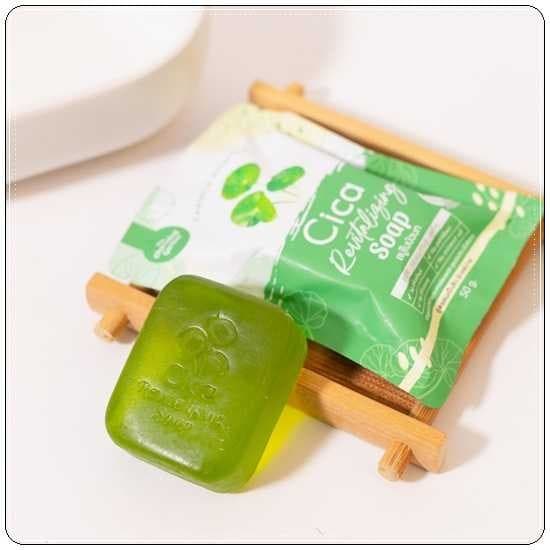 1 แถม 1 สบู่ใบบัวบกCica The charming garden CICA Soap 50 กรัม Cleansing รูปที่ 4