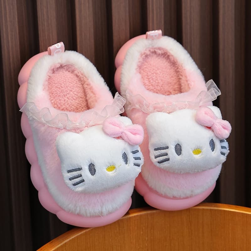 Reyno Sanrio Hello Kitty Cinnamoroll Kuromi Melody รองเท้าแตะ ผ้าฝ้าย กํามะหยี่ นุ่ม อบอุ่น เหมาะกับหน้าหนาว สําหรับผู้หญิง รูปที่ 4