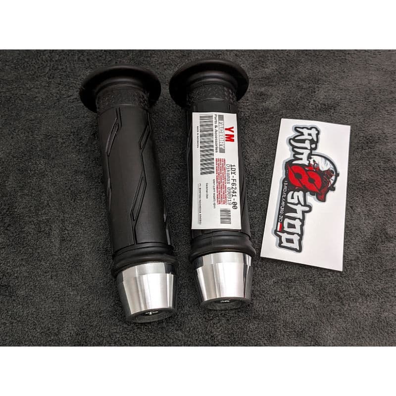 YAMAHA ปลอกแฮนด์รถจักรยานยนต์ handlecat jalu chrome chrome รุ่น pcx ปลอกแฮนด์ mio aerox nmax fino soul xeon mio m3 fazzio lexi vixion x1 f1zr freego gear f1 mio f1 zr f1 zr f1 mio soul gt gear f1 zr f1 zr f1 zr f1 mio f1 mio f1 zr f รูปที่ 1
