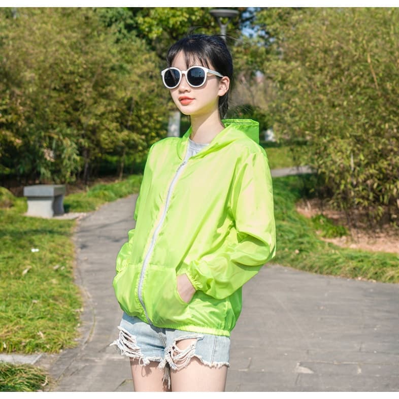 เสื้อกันแดด กันแสงuv กันแดดuv แห้งเร็ว ระบายความร้อนได้ดี ผ้าร่ม100% หลากสี มีฮู้ด มีกระเป๋าหน้า รูปที่ 1