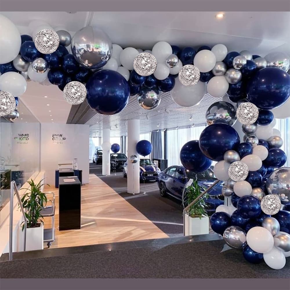 ชุดลูกโป่งตกแต่งสีน้ำเงิน-เงิน-ขาว 131 ชิ้น พร้อมอุปกรณ์เสริม สำหรับวันเกิด งานแต่ง งานจบการศึกษา งานพรอม 2025 รูปที่ 1