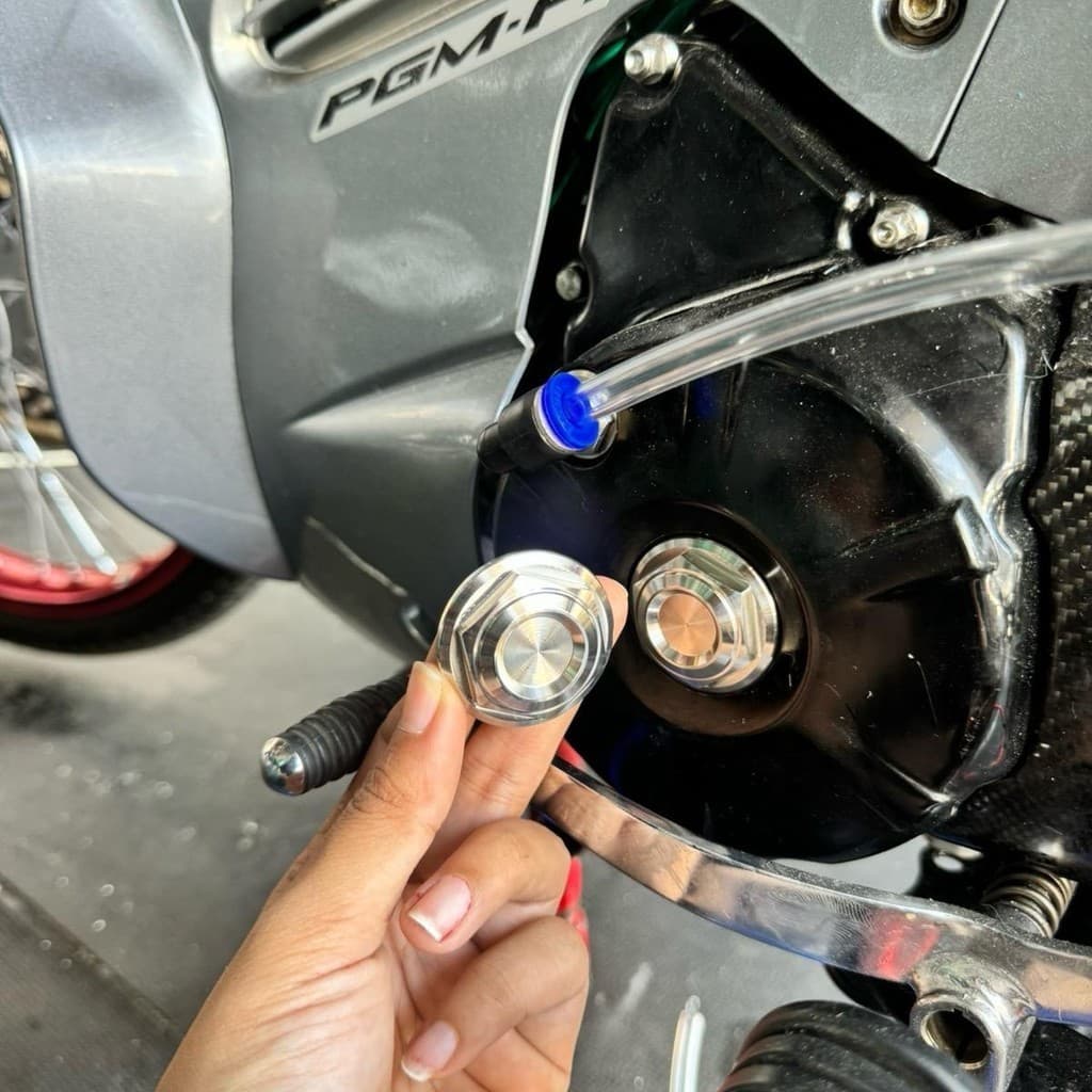 อุดจานไฟ แบบหลบประคองข้อเหวี่ยง สำหรับ W125 ปี 2005-2022 รูปที่ 8