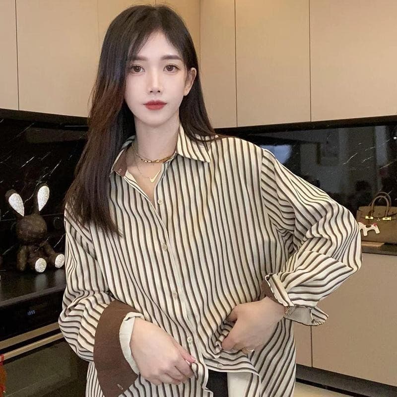 Lune_Grace รุ่นw295 เสื้อเชิ้ตผู้หญิง เสื้อเชิ้ตแขนยาวลายทางทรงหลวม เชิ้ตทำงานแฟชั่นเกาหลี รูปที่ 5