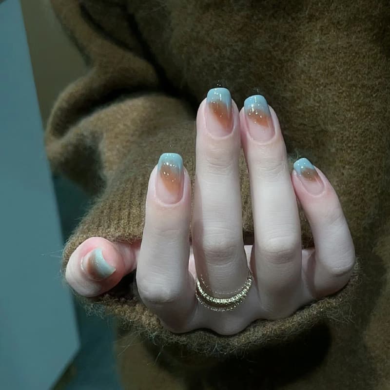 ใหม่free Glue2025 ใหม่ล่าสุด 24 ชิ้น French Nail Art ปลอม Nais ชุดกาวอะคริลิคเล็บเต็ม COD รูปที่ 3