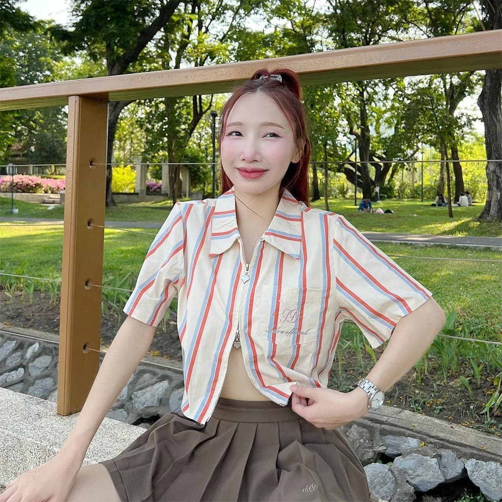 Aurora เสื้อเชิ้ต ชายโค้งติดซิปหน้า ซิปใช้งานได้ ซิป-สั้น เชิ้ตแขนสั้นซิป รูปที่ 8