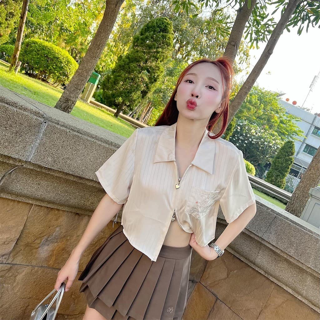 Aurora เสื้อเชิ้ต ชายโค้งติดซิปหน้า ซิปใช้งานได้ ซิป-สั้น เชิ้ตแขนสั้นซิป รูปที่ 3