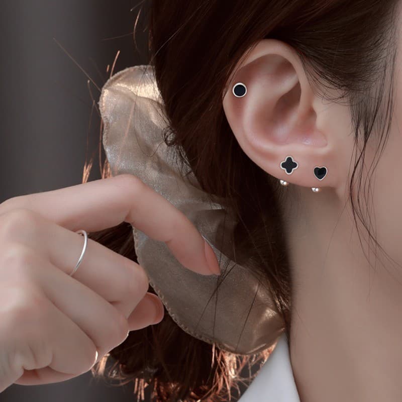 925 เงินสกรูหัวเข ็ มขัดต ่ างหูผู ้ หญิงเพทายสตั ๊ ด Simple Mini ต ่ างหูอุปกรณ ์ เสริมของขวัญ รูปที่ 3
